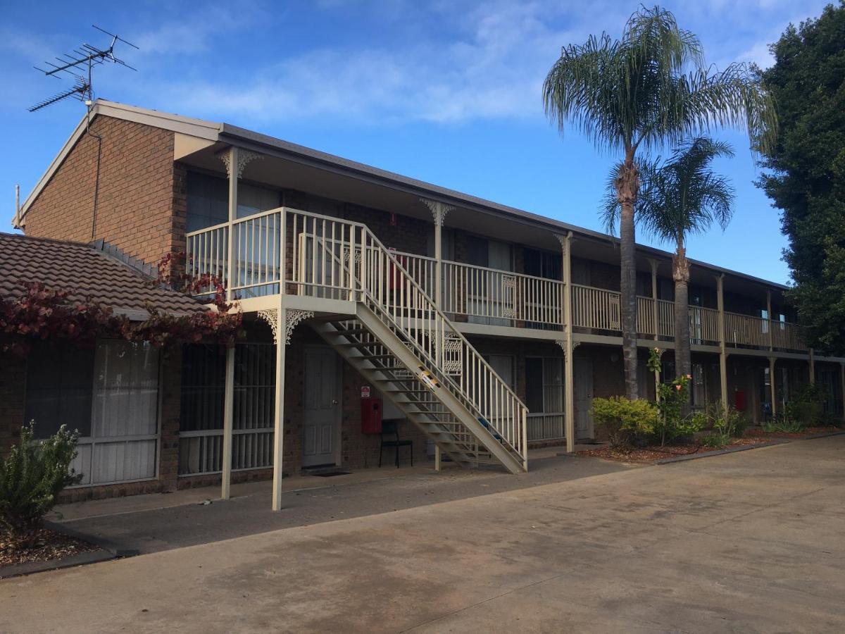 Motel Darling Junction Motor Wentworth
